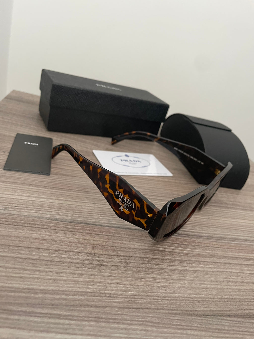 PRADA UNISEX SUNGLASSES