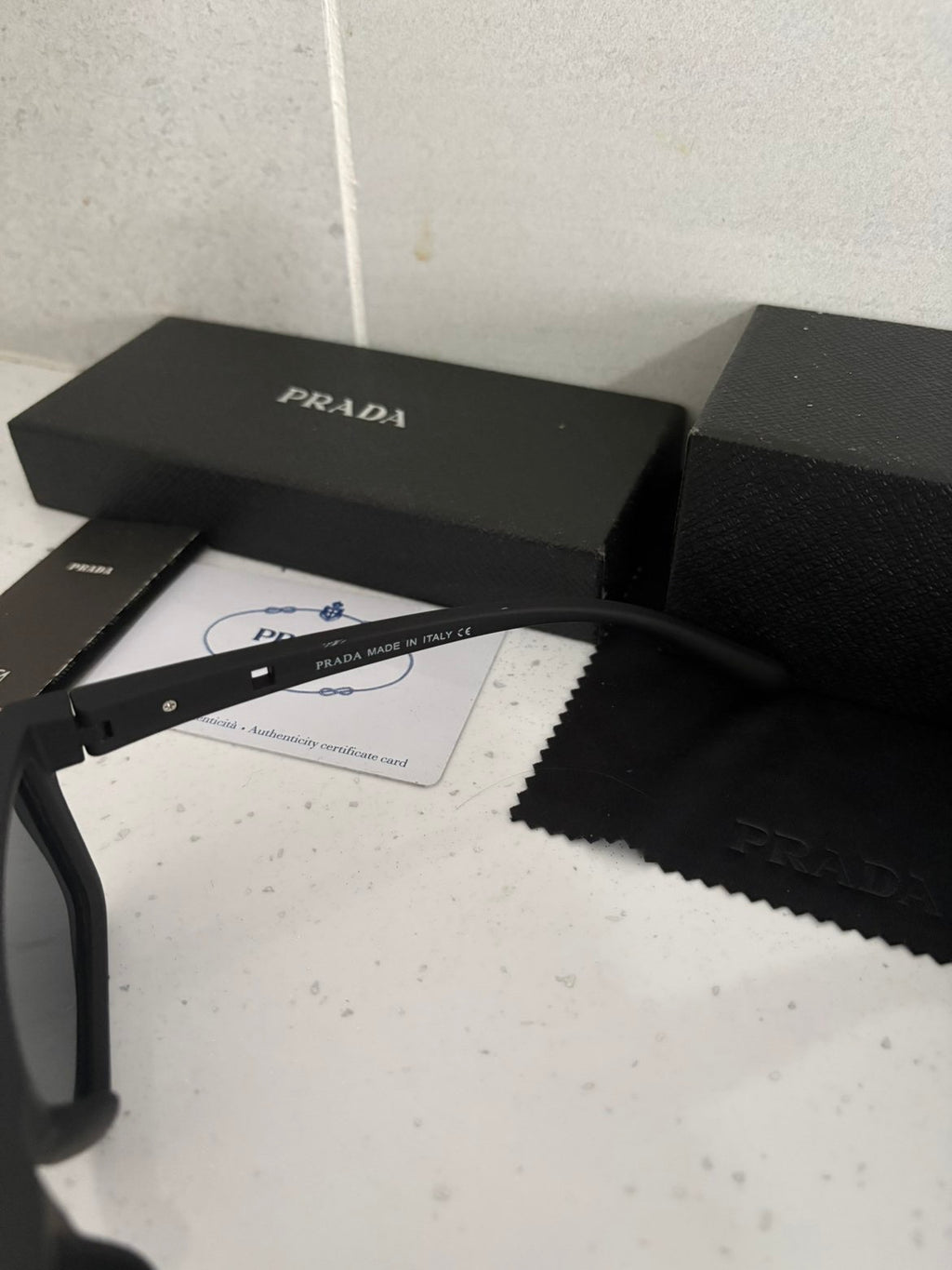 MENS BLACK PRADA SUNGLASSES